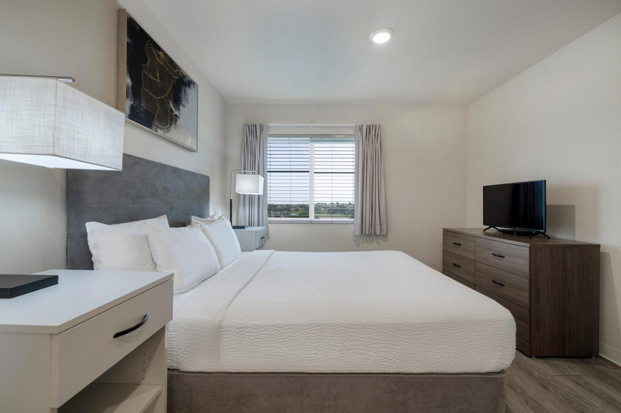 Soka Suites Dallas - Las Colinas Irving Exteriör bild
