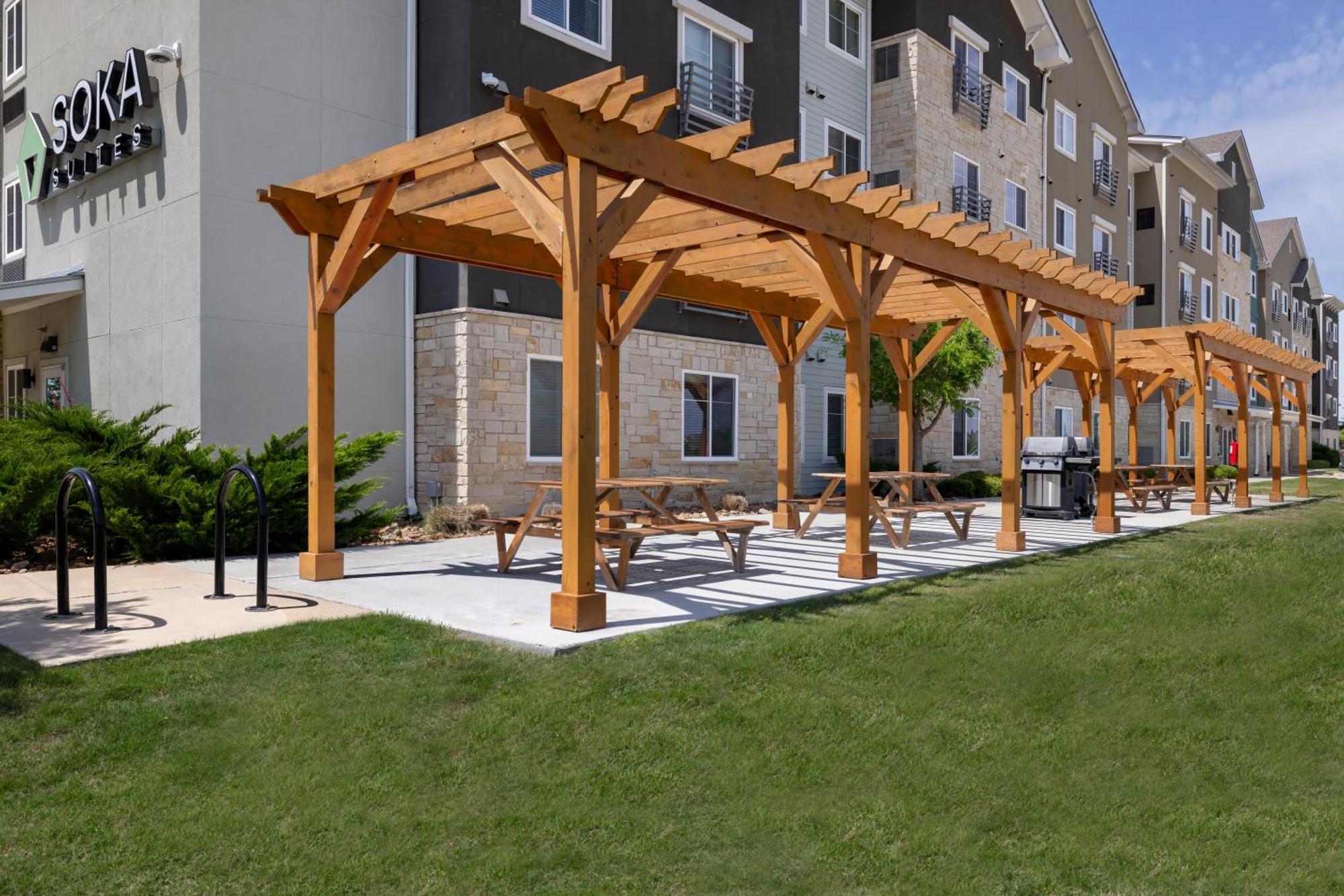 Soka Suites Dallas - Las Colinas Irving Exteriör bild