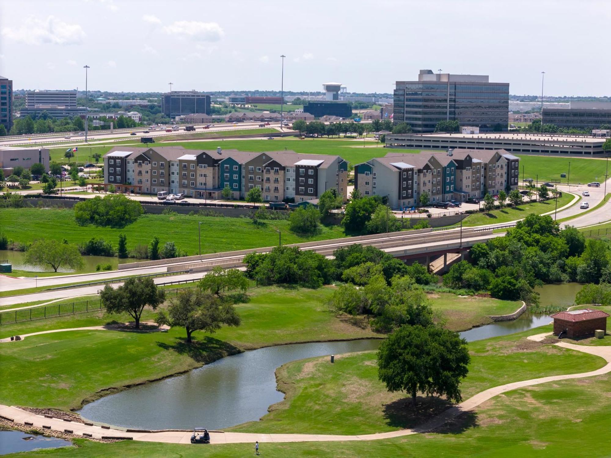 Soka Suites Dallas - Las Colinas Irving Exteriör bild